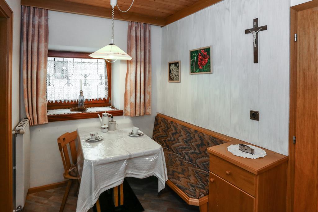 Bauernof Mittermueller Apartment Feldthurns Room photo