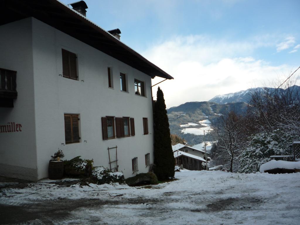 Bauernof Mittermueller Apartment Feldthurns Exterior photo